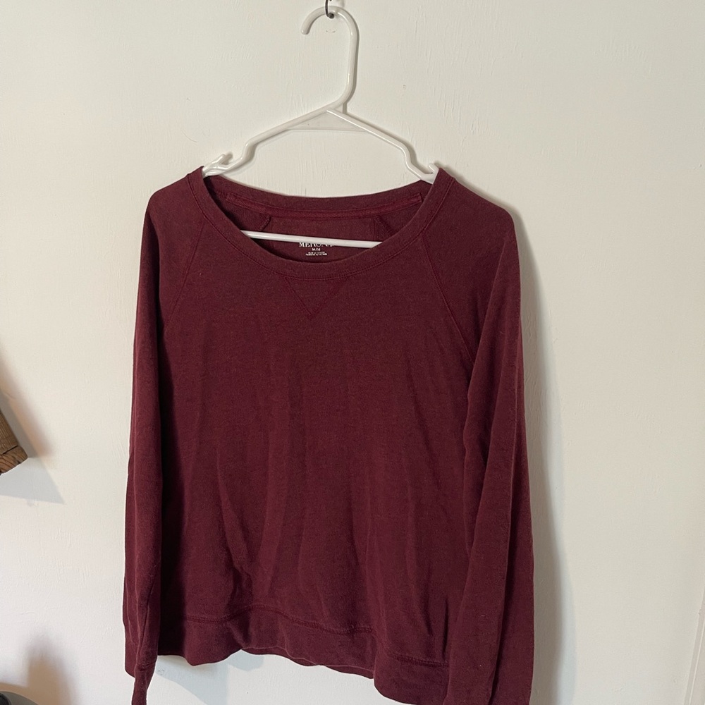 Merona Women's Deep Red Sweatshirt